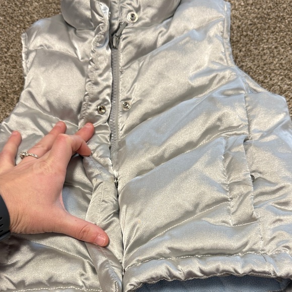 GAP Metallic Silver Vest with Light Blue Lining - Picture 6 of 13